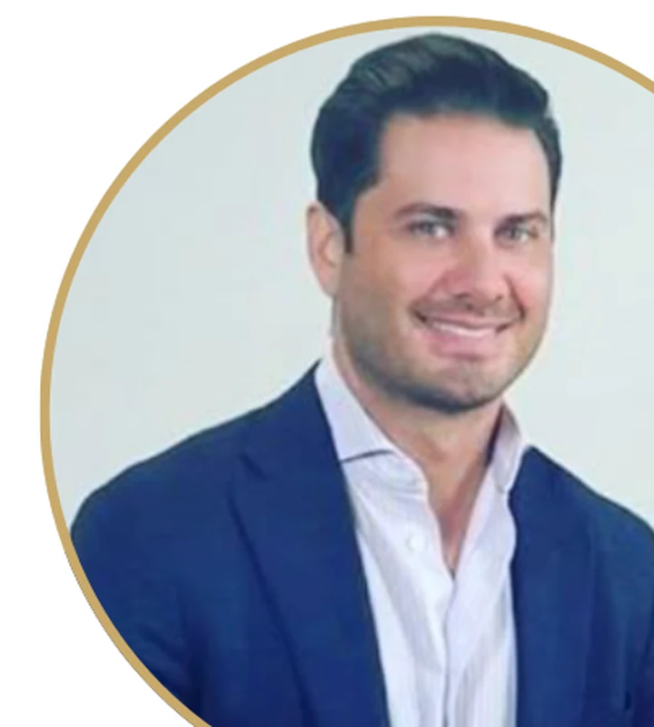 Dr. Ryan Brady